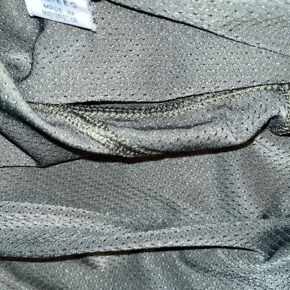 Orvis Embossed Performance Skort — Built‑In Shorts, Zip Pockets, Active / Travel - Picture 6 of 8